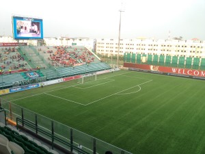 タイ　サッカー　観戦